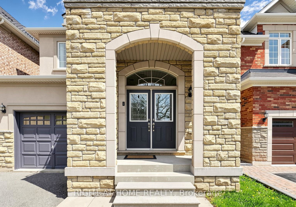 2379-quetico-crescent-oakville-ontario-w12950224