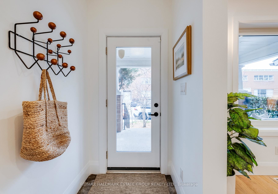 4-adrian-avenue-toronto-ontario-w12950320