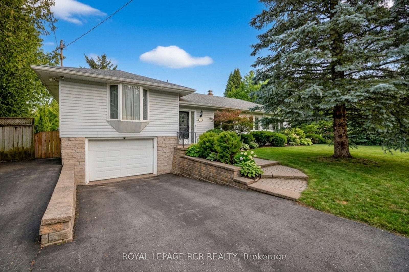 11-hilltop-drive-caledon-ontario-w12950534