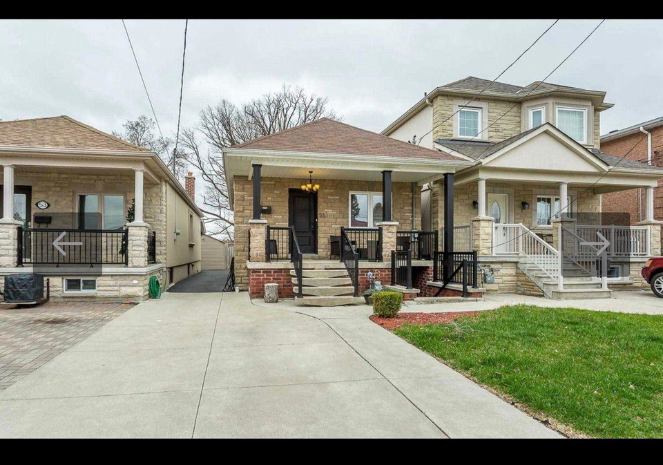 55-westbury-crescent-toronto-ontario-w12950660
