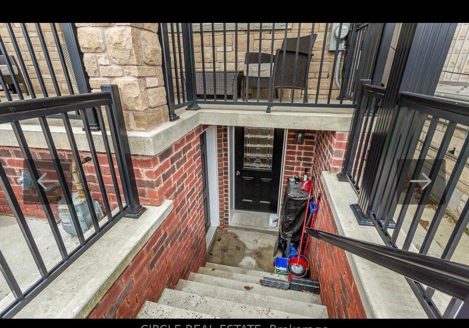 55-westbury-crescent-toronto-ontario-w12950660