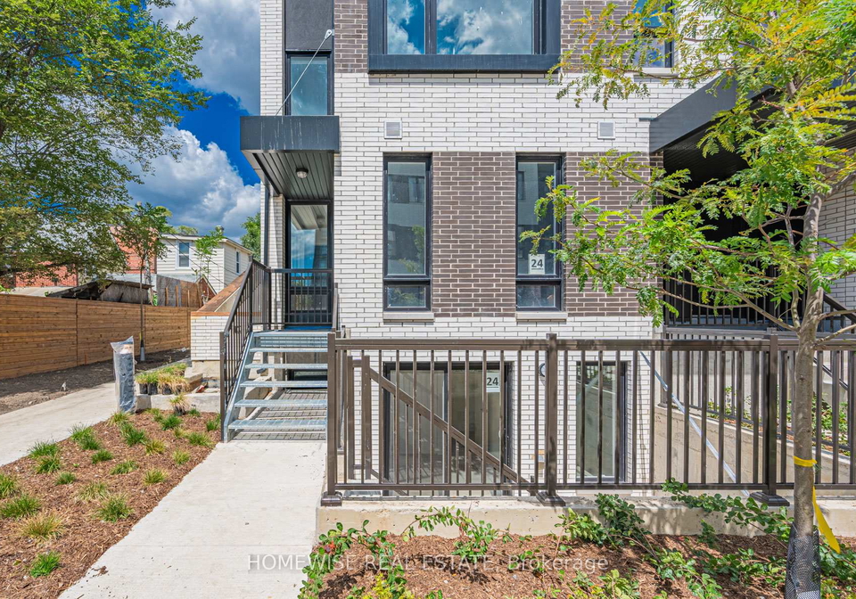 20-ed-clark-gardens-toronto-ontario-w12950676