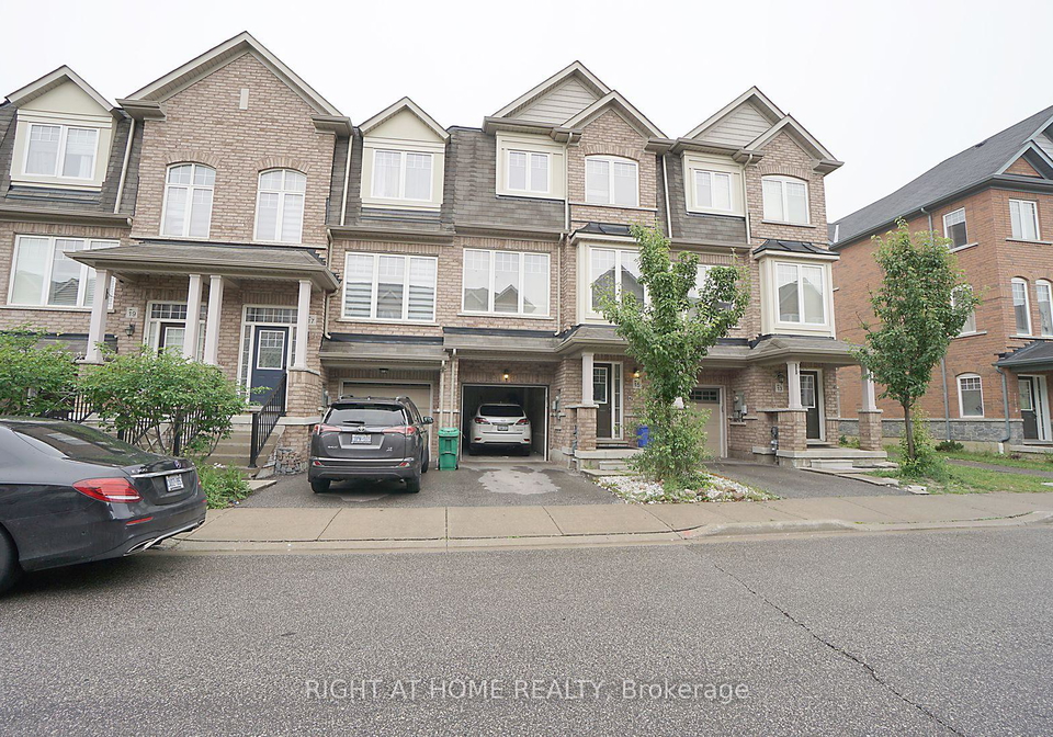 15-magdalene-crescent-brampton-ontario-w12950706
