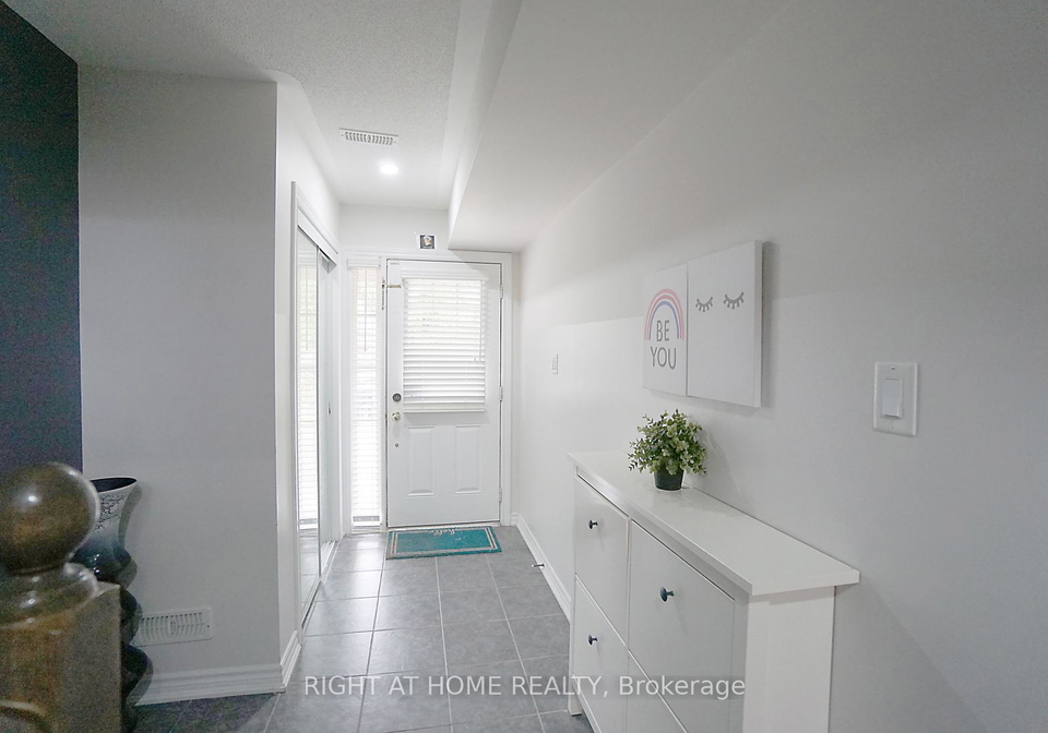 15-magdalene-crescent-brampton-ontario-w12950706