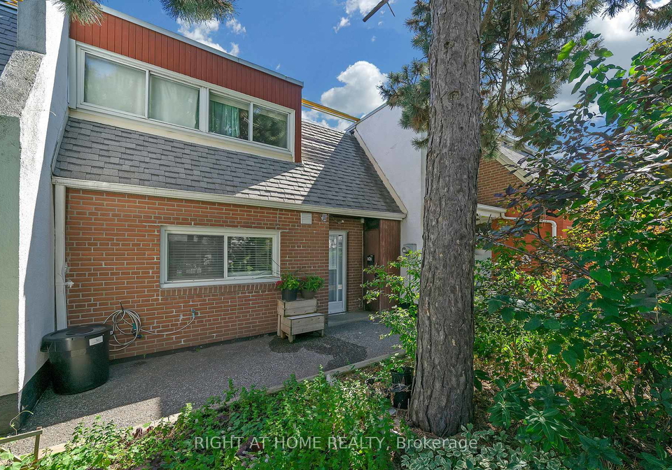 2901-jane-street-york-ontario-w12950780