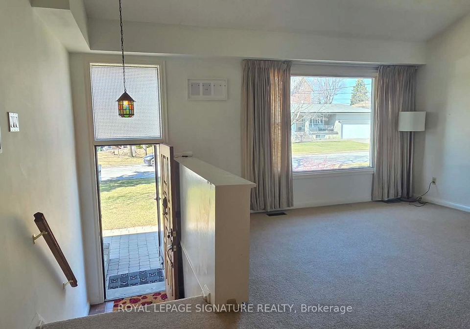 42-jubilee-crescent-york-ontario-w12950844