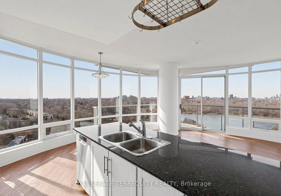 15-windermere-avenue-toronto-ontario-w12950880