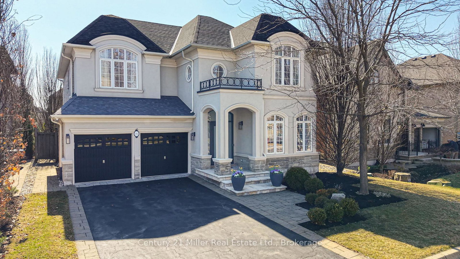 202-innville-crescent-oakville-ontario-w12950958