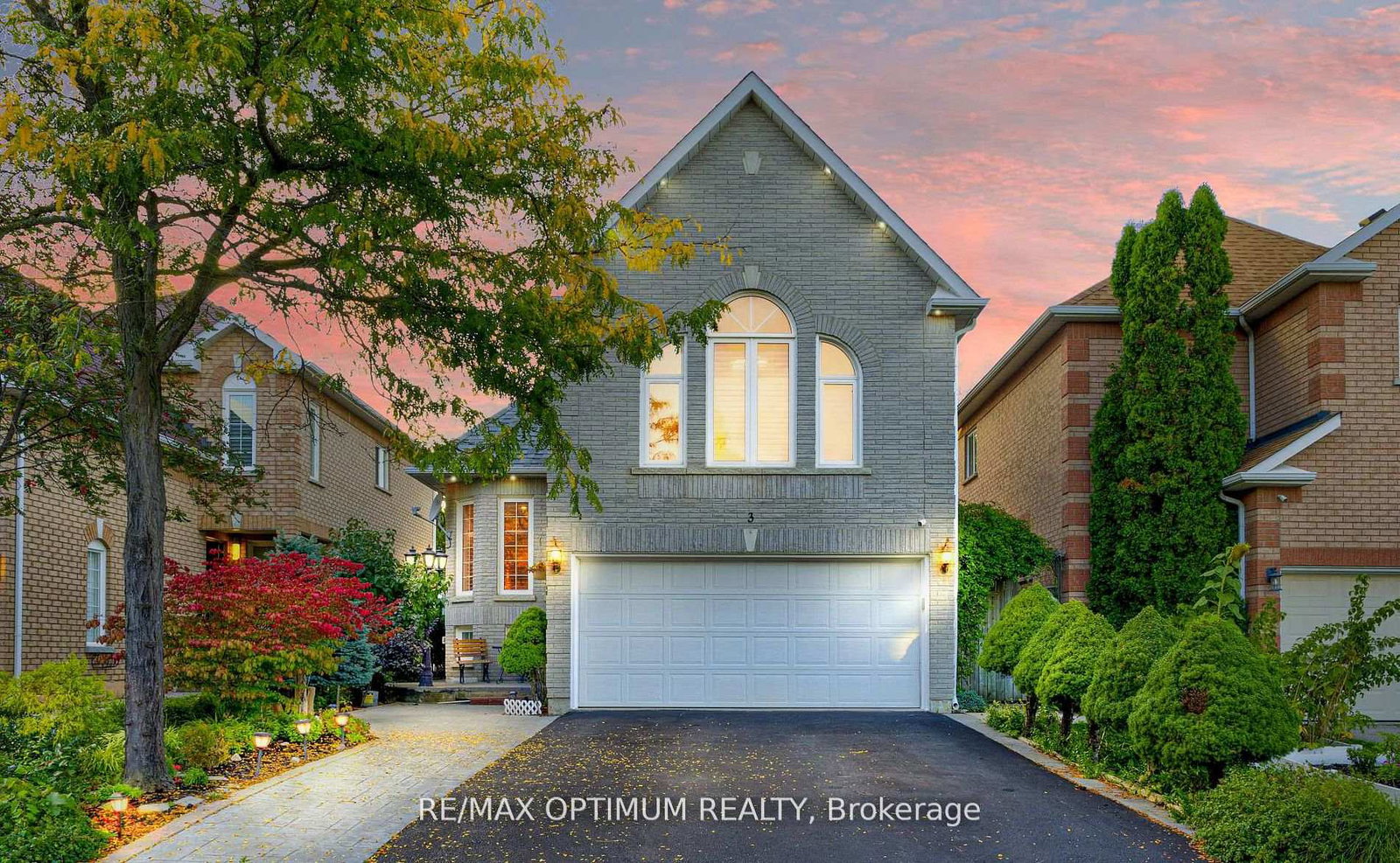 3-sweet-briar-lane-brampton-ontario-w12951036