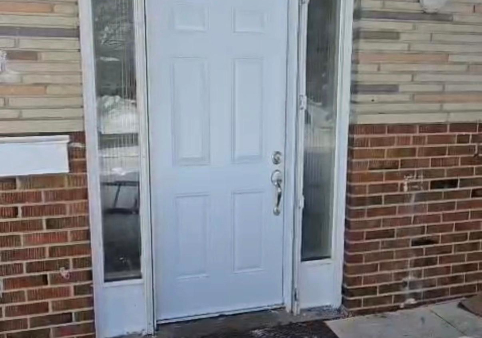 7280-dellaport-drive-mississauga-ontario-w12951356