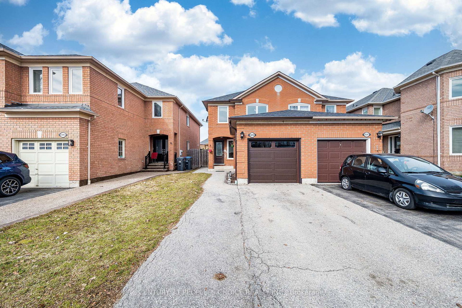 1219-quest-circle-mississauga-ontario-w12951538
