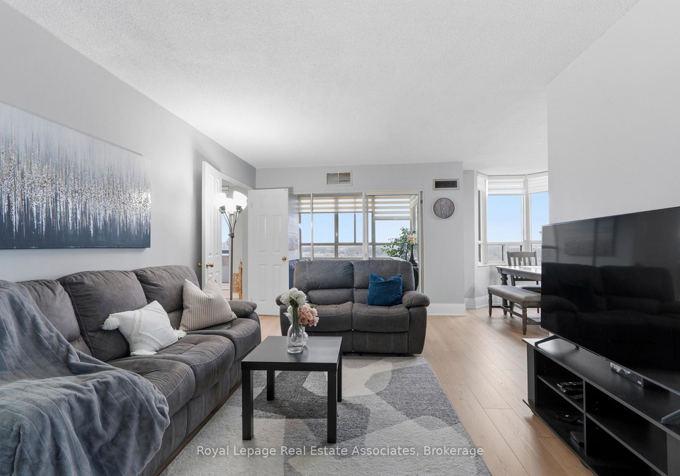 100-county-court-boulevard-brampton-ontario-w12951806