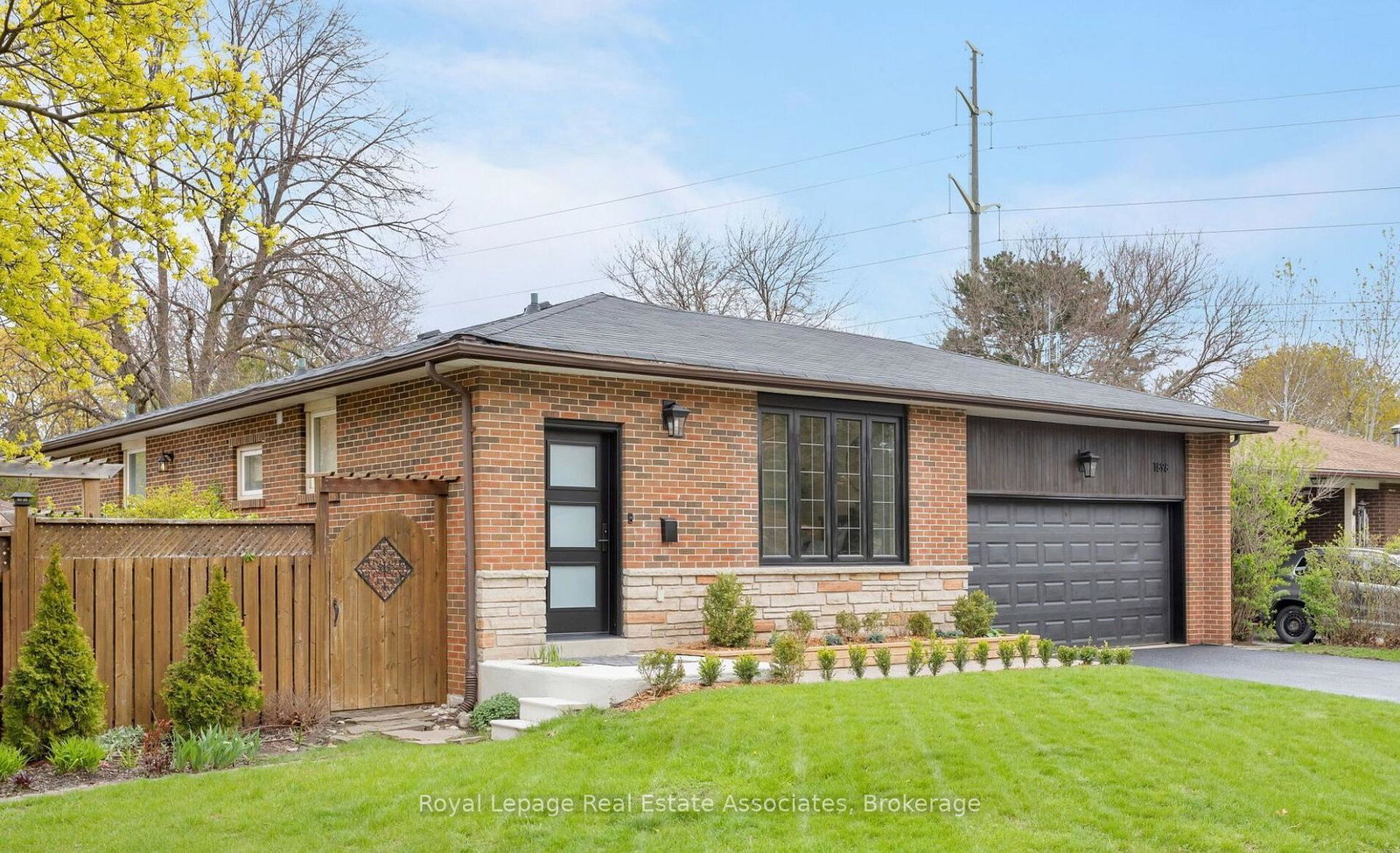 1898-barsuda-drive-mississauga-ontario-w12951856