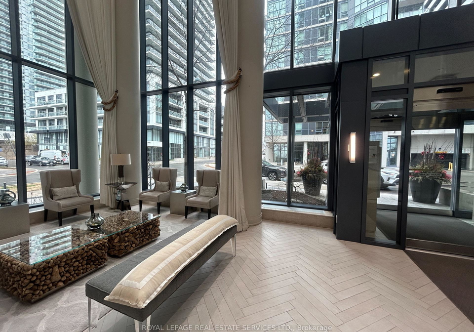 59-annie-craig-drive-etobicoke-ontario-w12952024