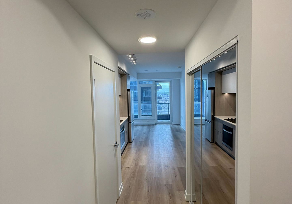 395-square-one-drive-mississauga-ontario-w12952040