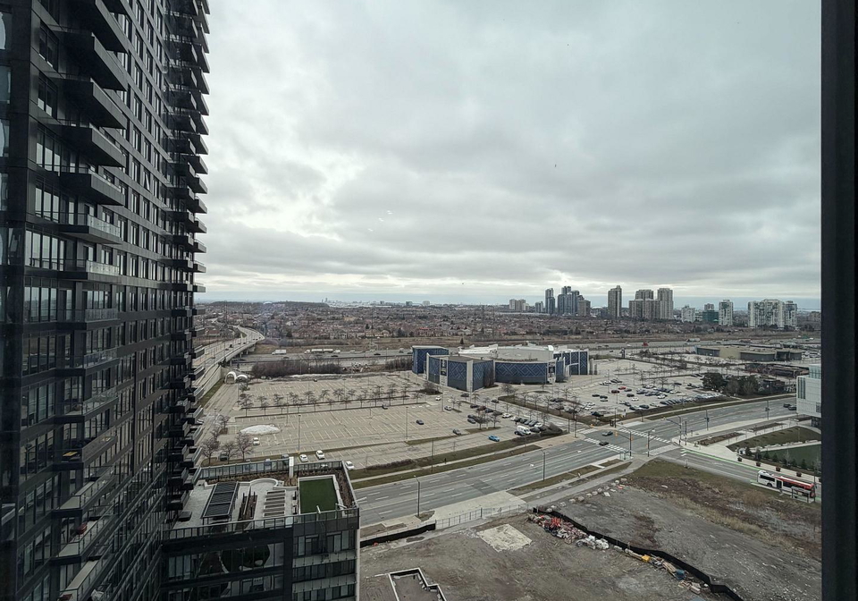 395-square-one-drive-mississauga-ontario-w12952054