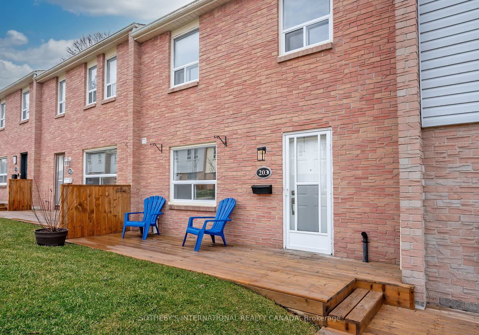 1055-shawnmarr-road-mississauga-ontario-w12952696