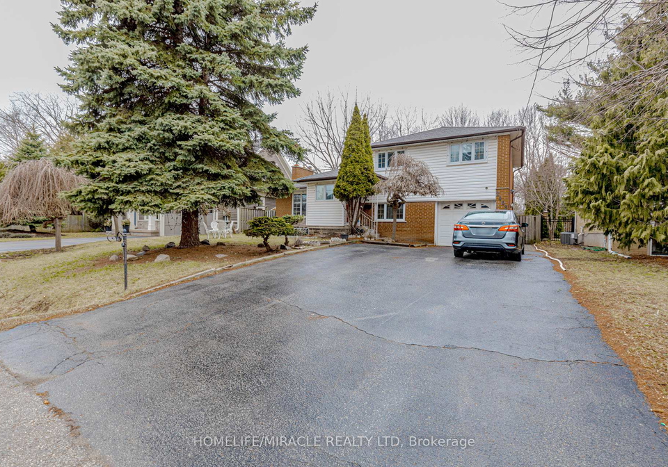 2463-applewood-drive-oakville-ontario-w12952864