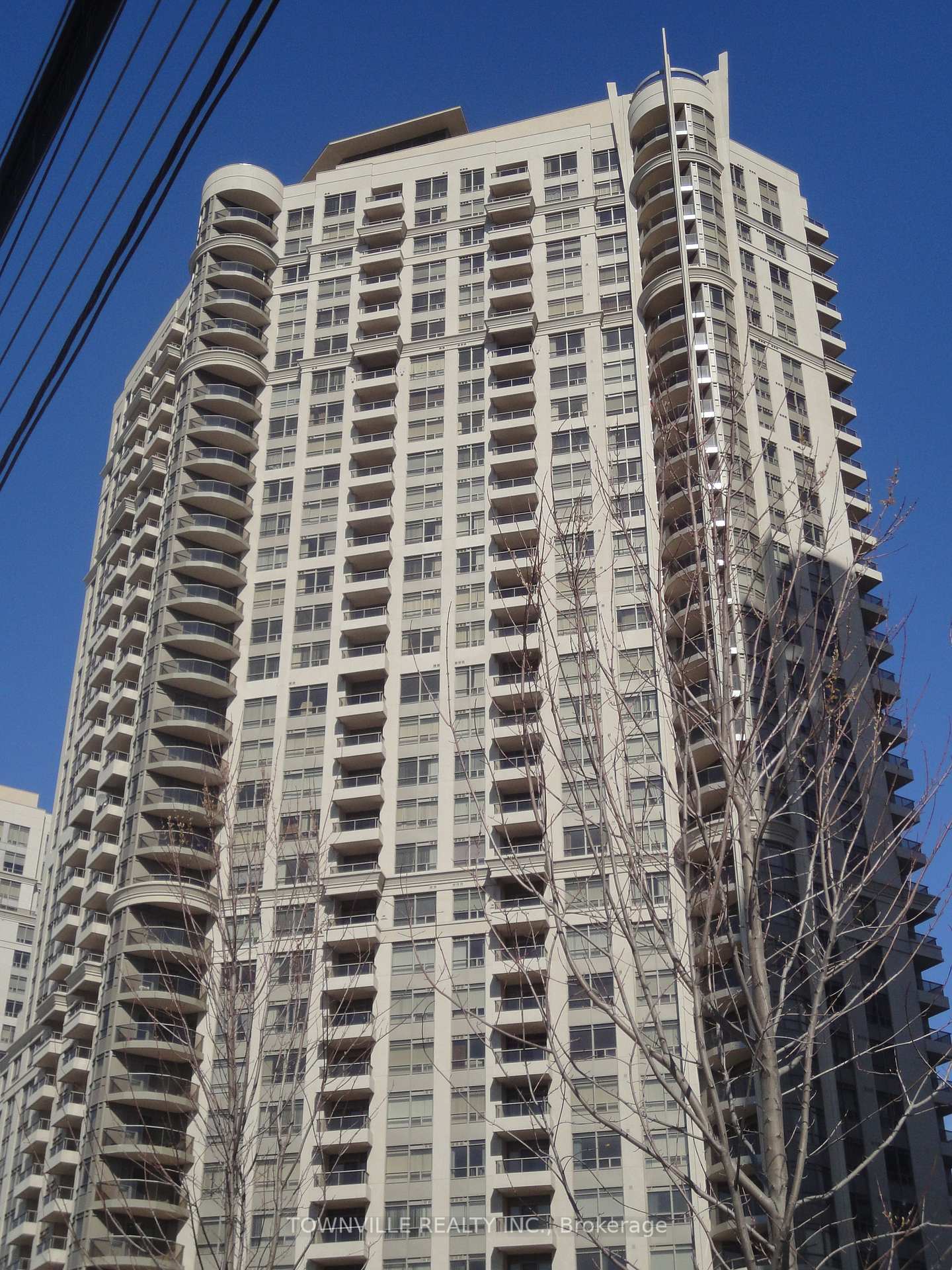 310-burnhamthorpe-road-w-mississauga-ontario-w12953178