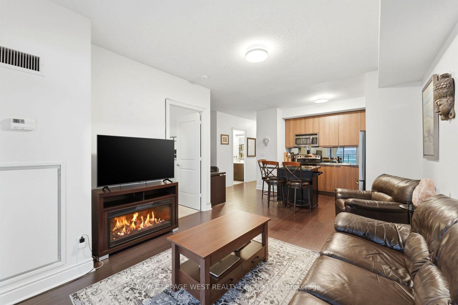 16-brookers-lane-etobicoke-ontario-w12953370