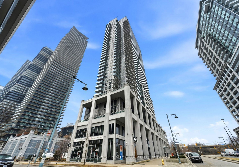 16-brookers-lane-etobicoke-ontario-w12953370