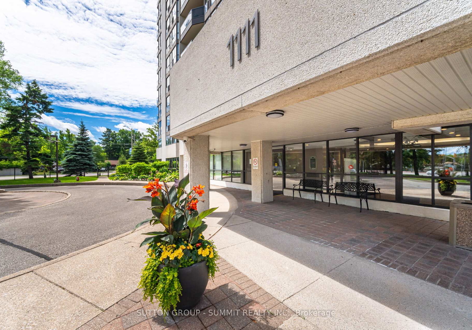 1111-bough-beeches-boulevard-mississauga-ontario-w12953610