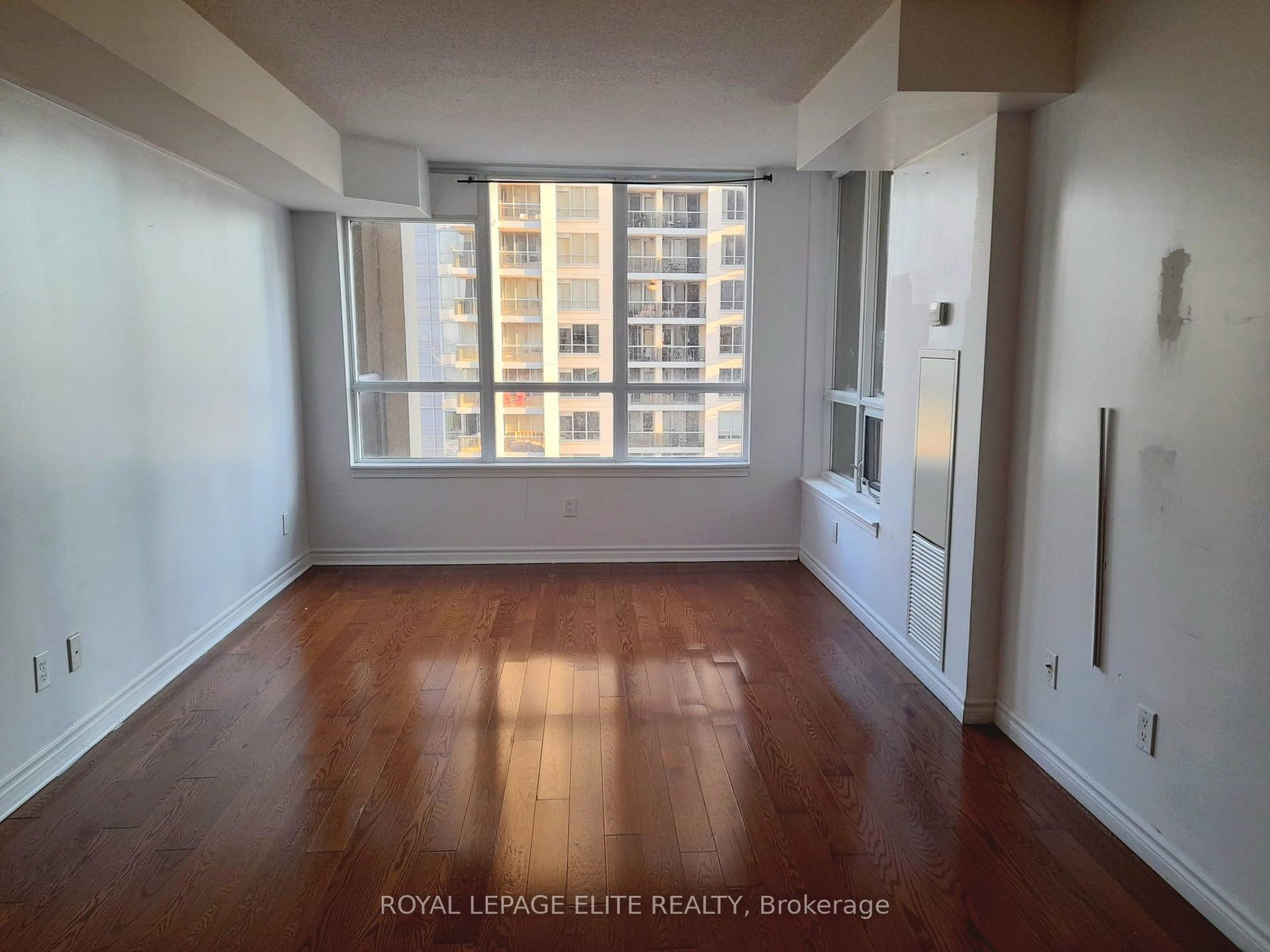4090-living-arts-drive-mississauga-ontario-w12953732