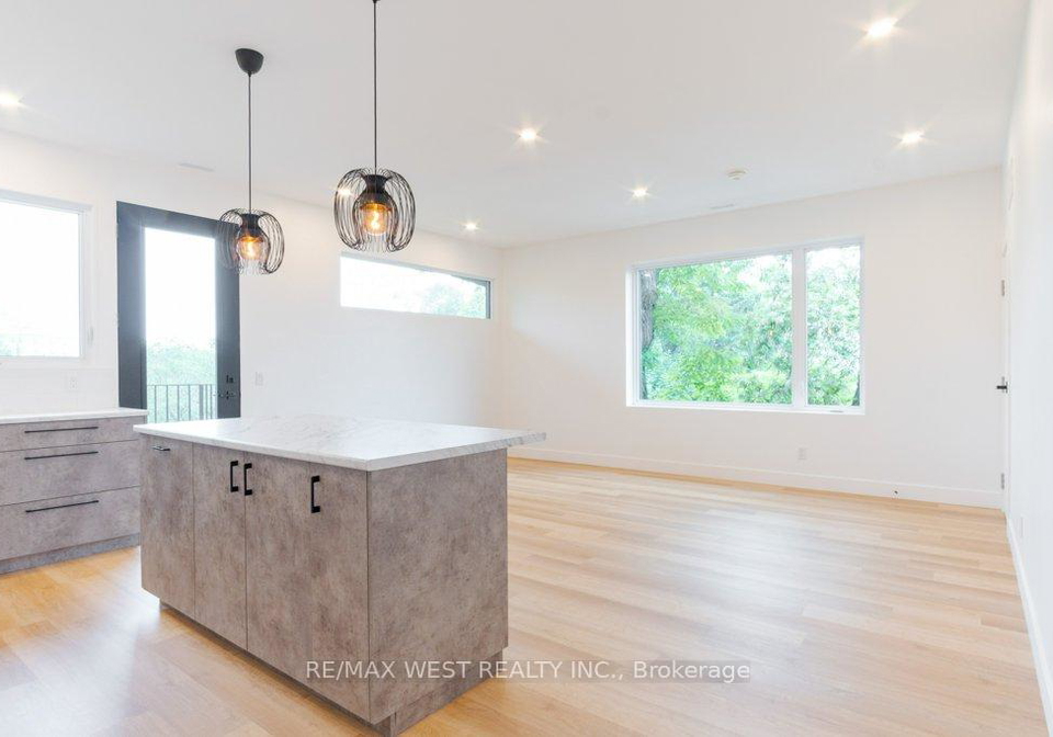 63-lonborough-avenue-north-york-ontario-w12953792