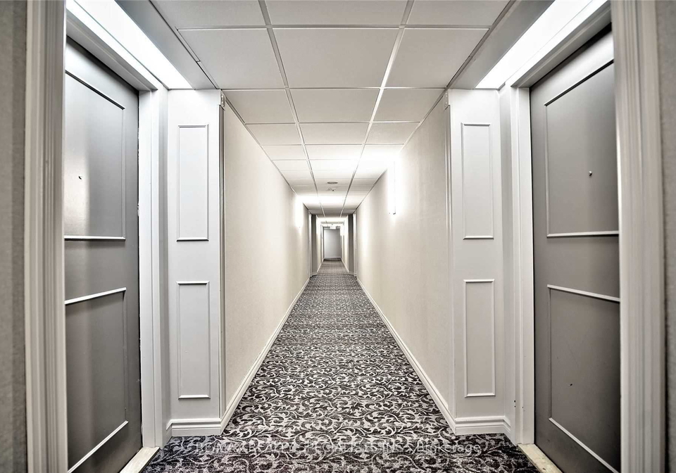 155-hillcrest-avenue-mississauga-ontario-w12953828