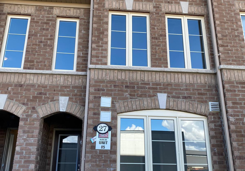 27-finegan-circle-brampton-ontario-w12953878