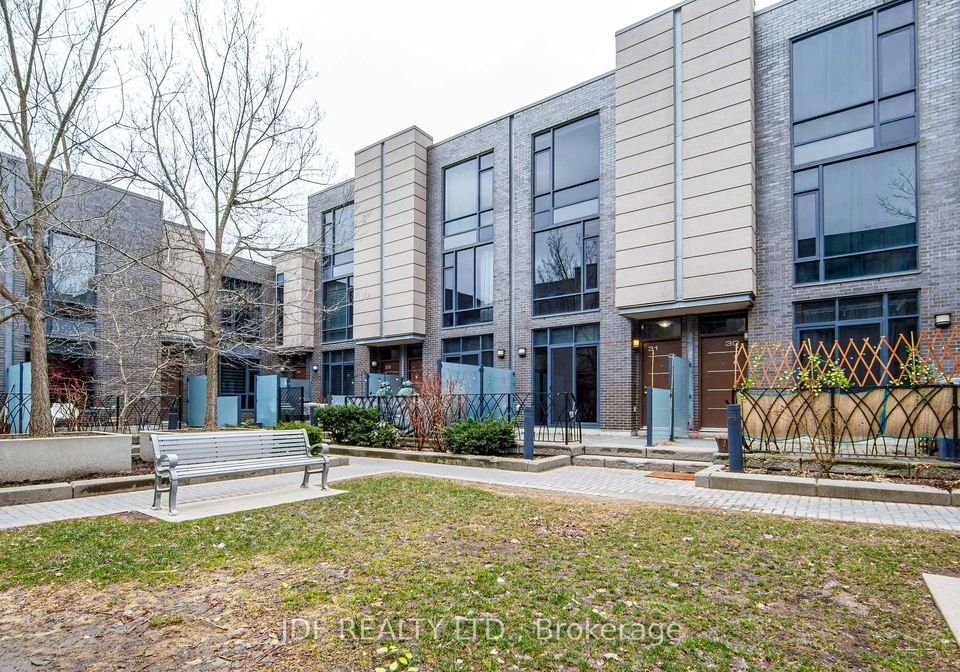 19-valhalla-inn-road-etobicoke-ontario-w12953888