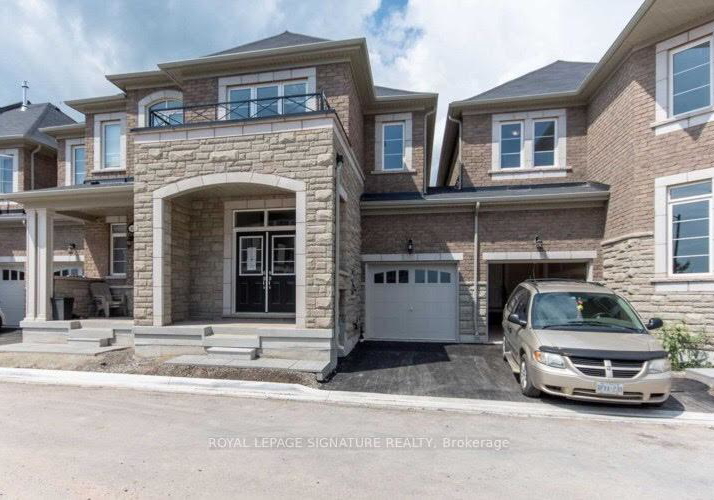 3021-rivertrail-common-oakville-ontario-w12953948