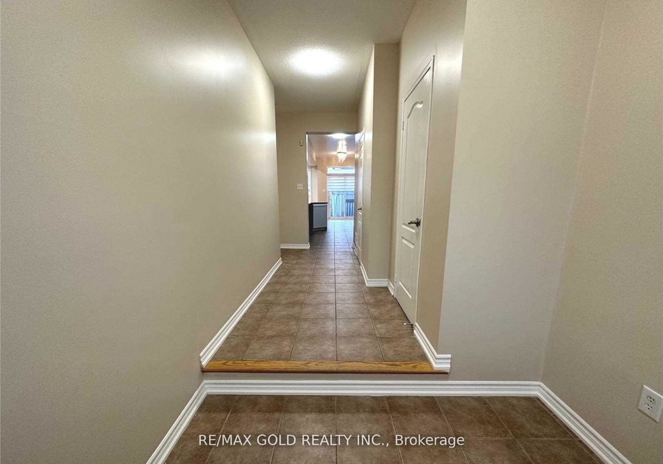 2295-stone-glen-crescent-oakville-ontario-w12953998