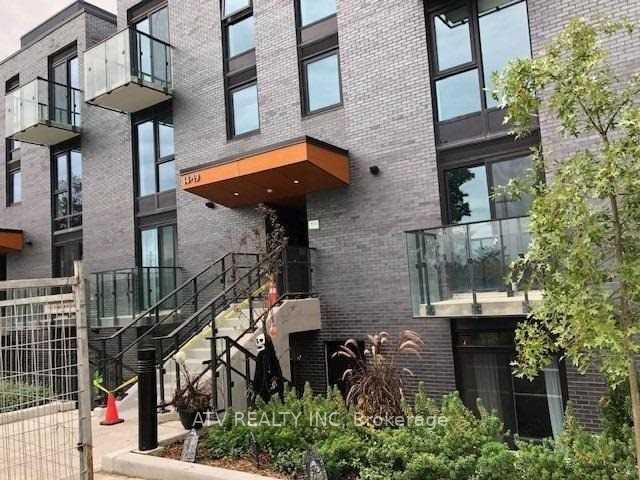 10-brin-drive-etobicoke-ontario-w12954046