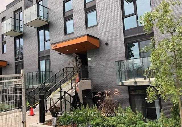 10-brin-drive-etobicoke-ontario-w12954046