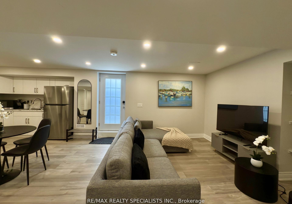 3137-gladish-grove-mississauga-ontario-w12954176