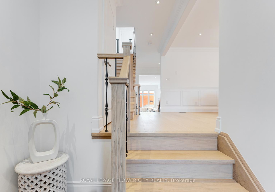 19-connorvale-avenue-etobicoke-ontario-w12954280