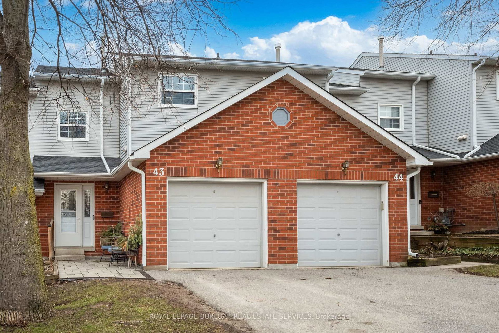 2065-amherst-heights-court-burlington-ontario-w12954436