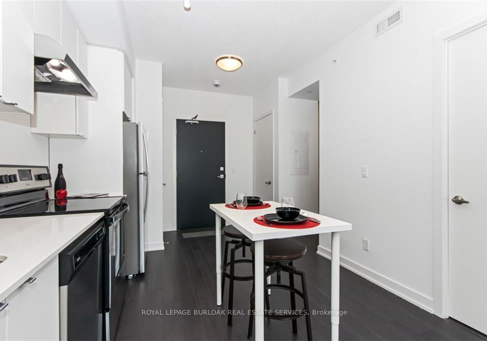 5240-dundas-street-burlington-ontario-w12954454