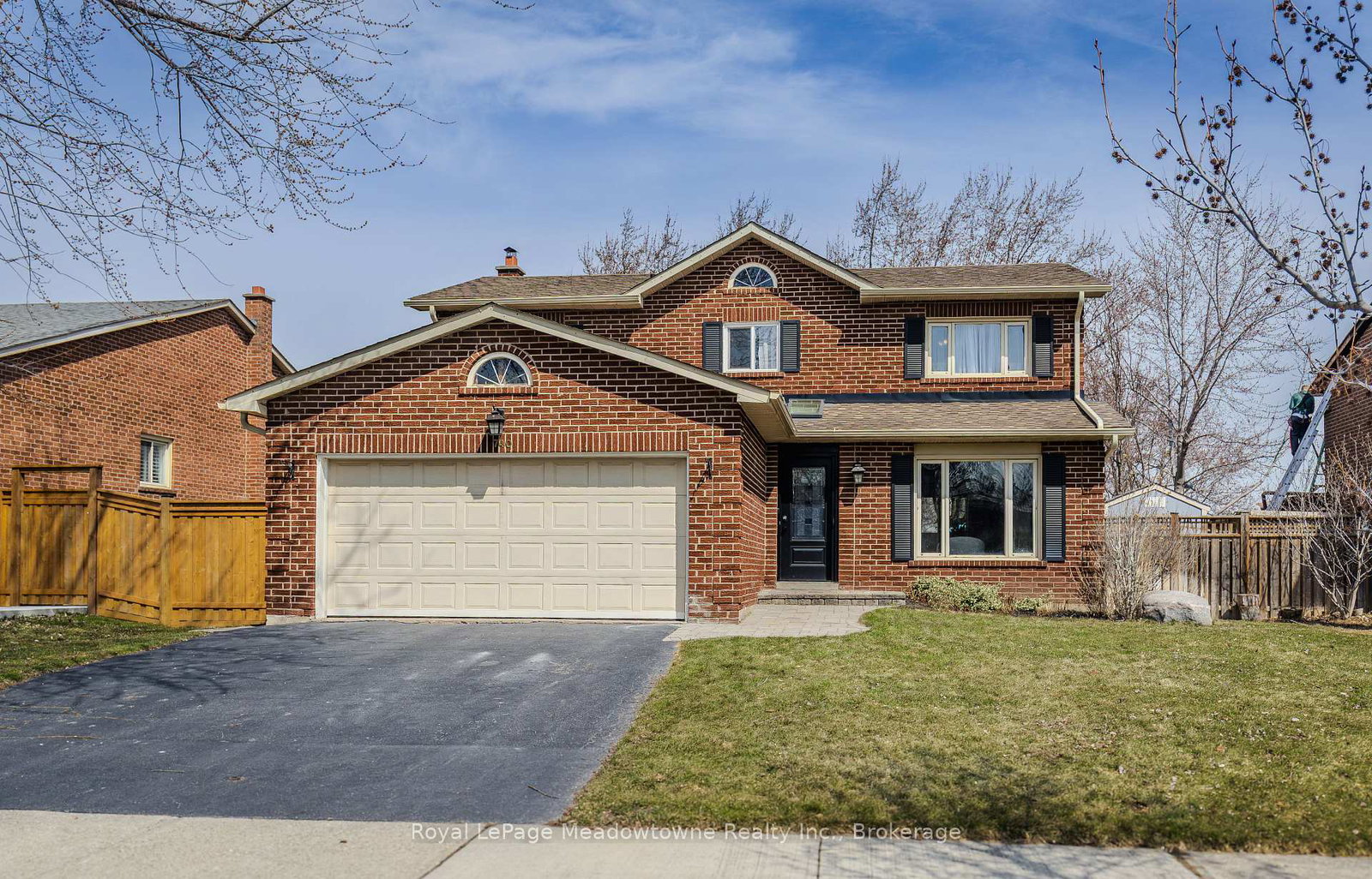 740-robertson-crescent-milton-ontario-w12954562