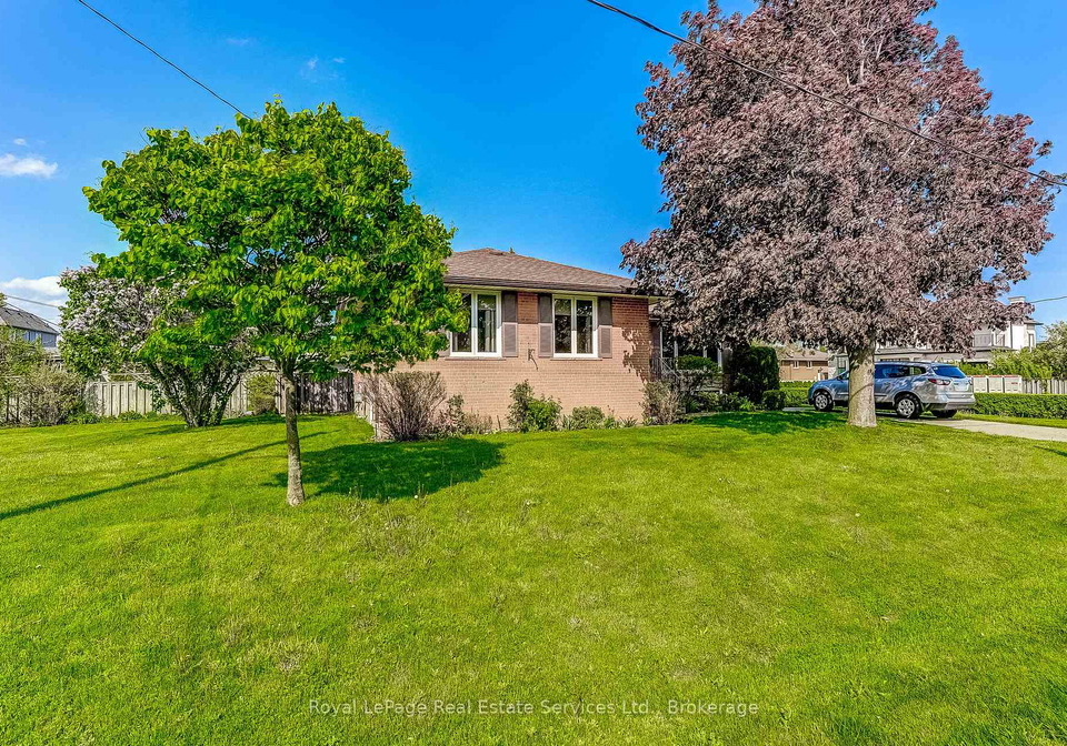 339-weighton-avenue-oakville-ontario-w12955414