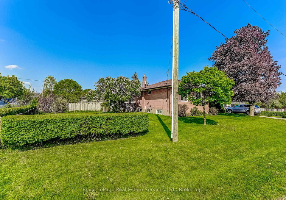 339-weighton-avenue-oakville-ontario-w12955414