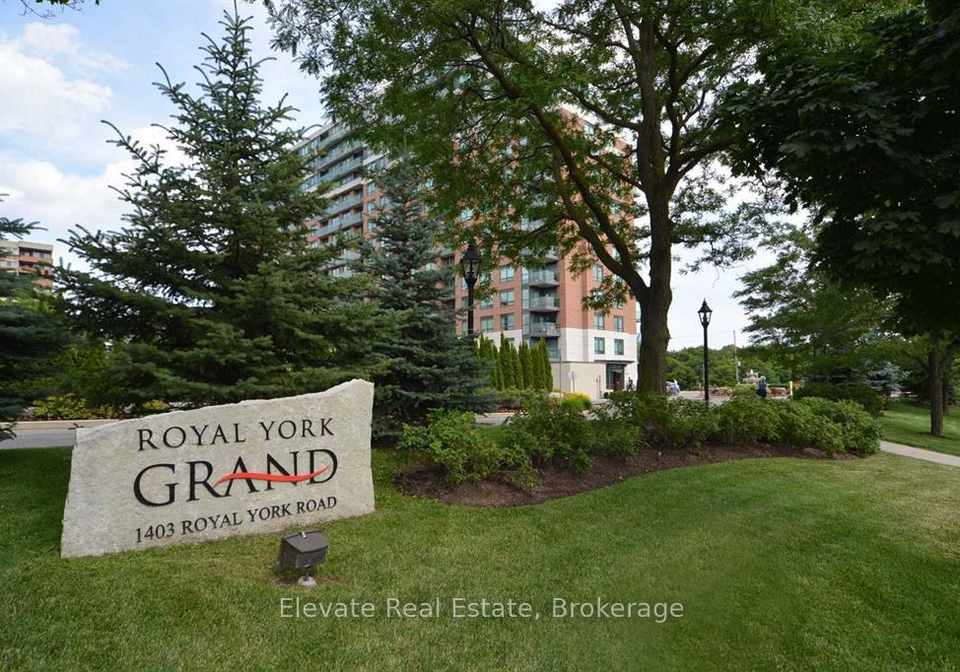 1403-royal-york-road-etobicoke-ontario-w12955674