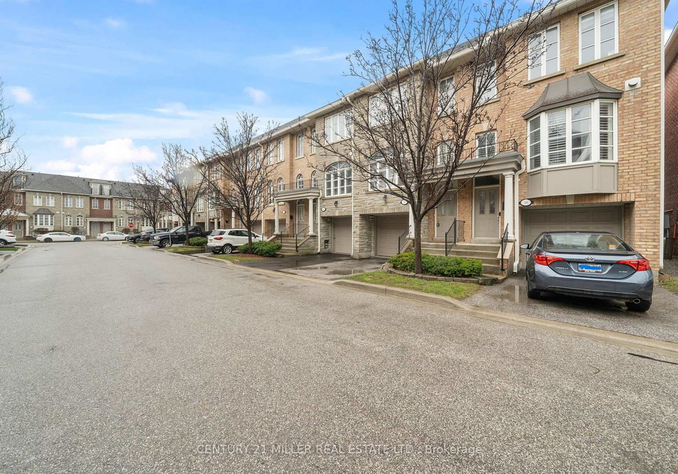 16-james-stock-path-etobicoke-ontario-w12955904