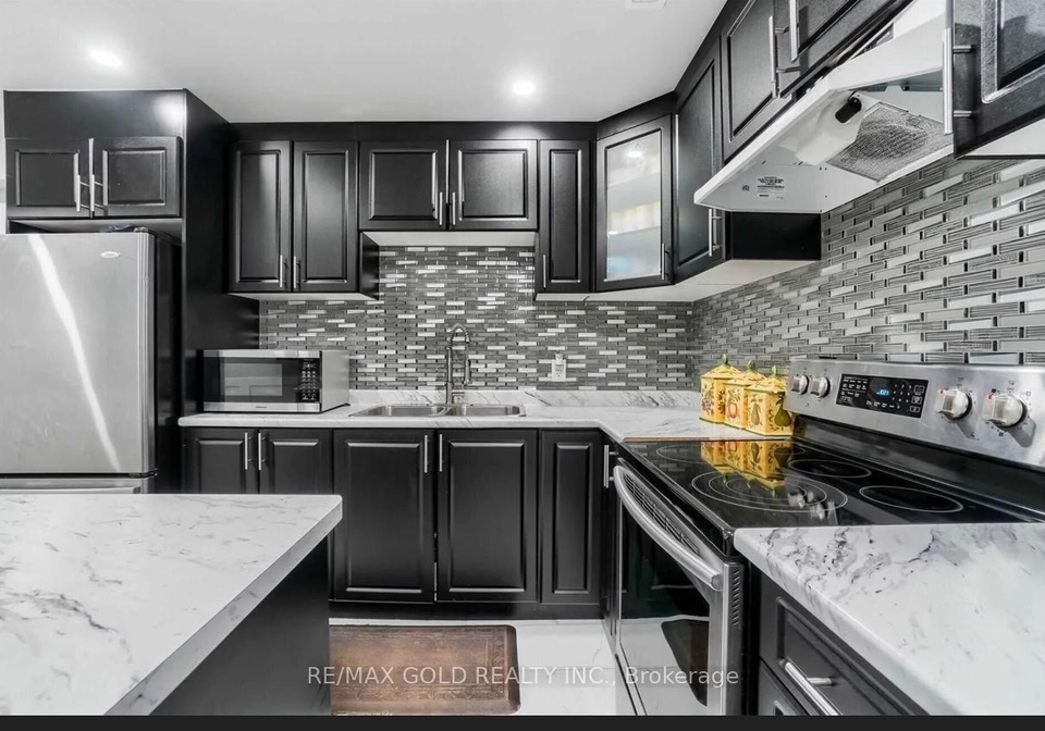 66-zelda-road-brampton-ontario-w12956118