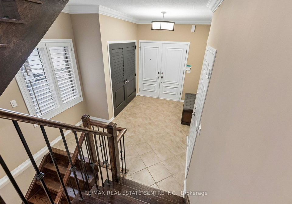 700-caldwell-crescent-milton-ontario-w12956200