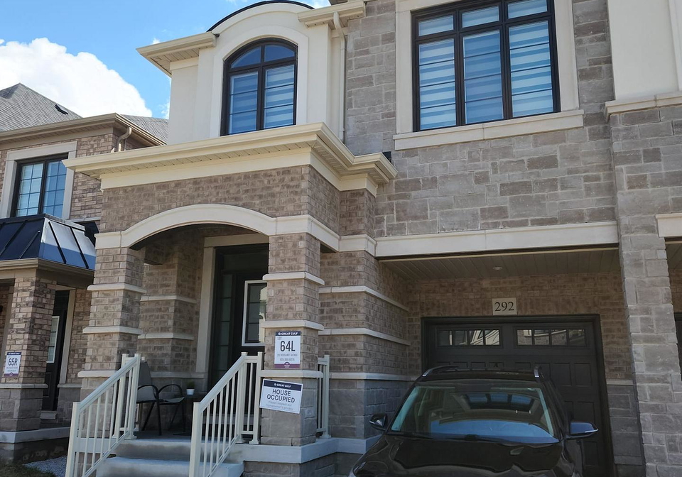 292-bergamot-avenue-milton-ontario-w12956302