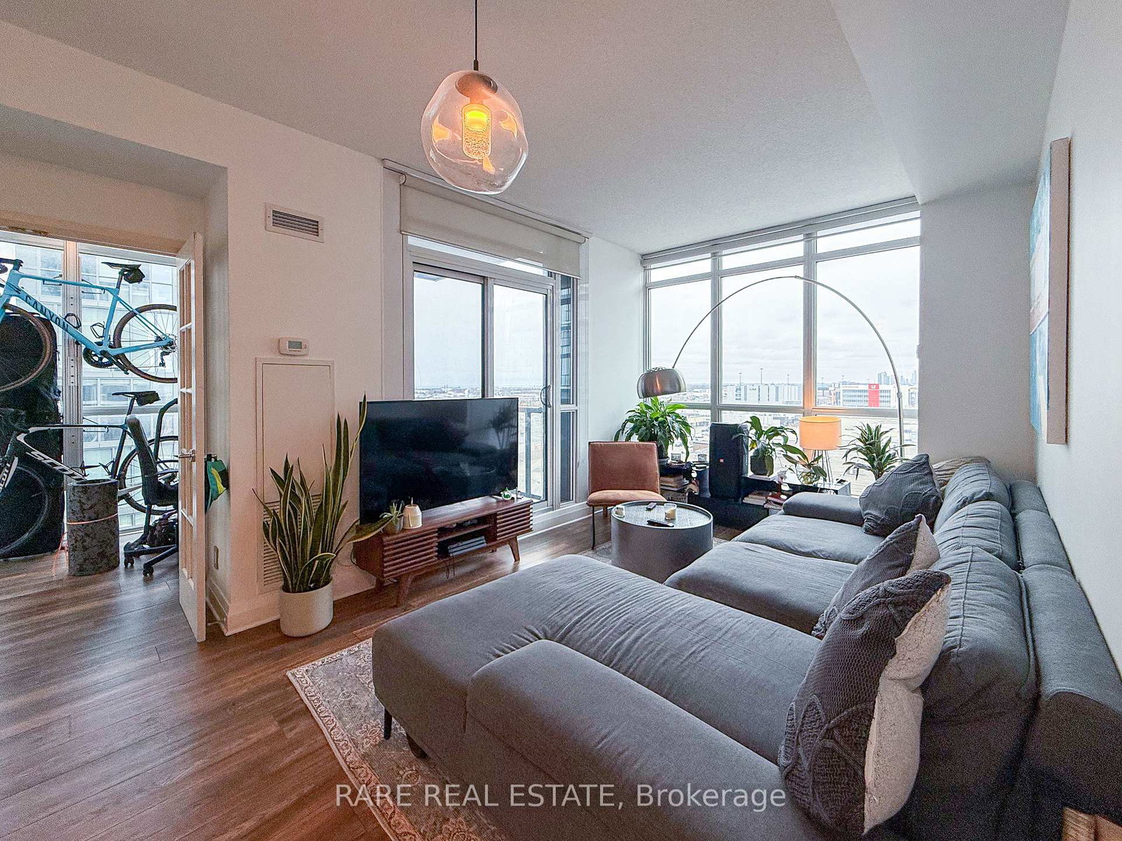 1185-the-queensway-etobicoke-ontario-w12956324