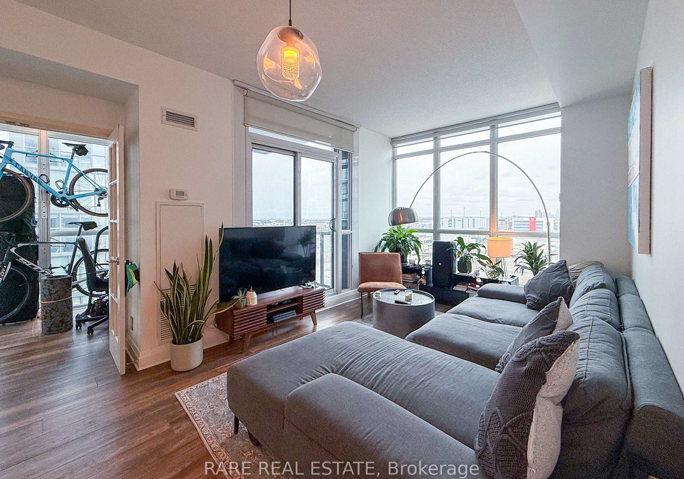 1185-the-queensway-etobicoke-ontario-w12956324