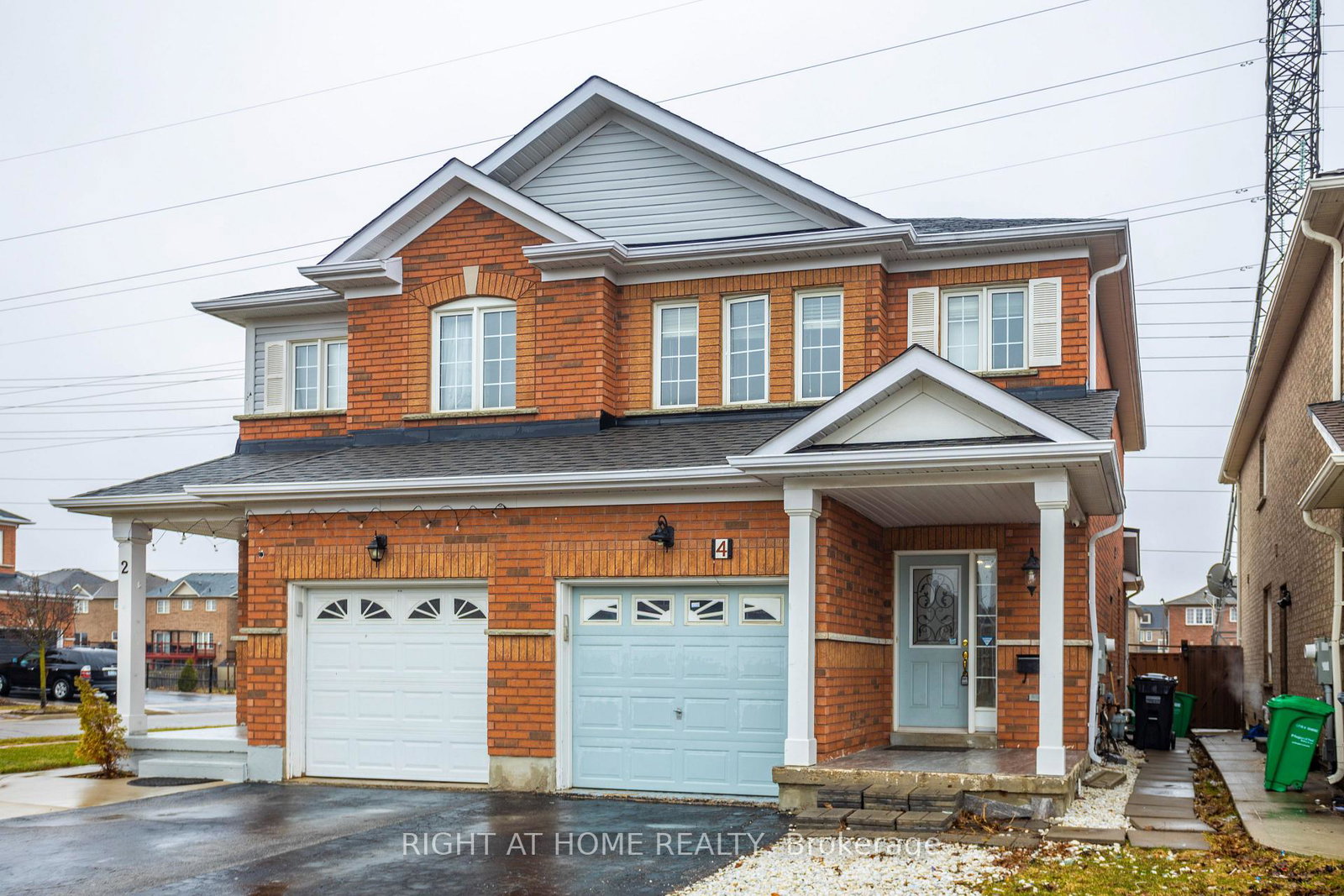 4-wicklow-road-brampton-ontario-w12956368
